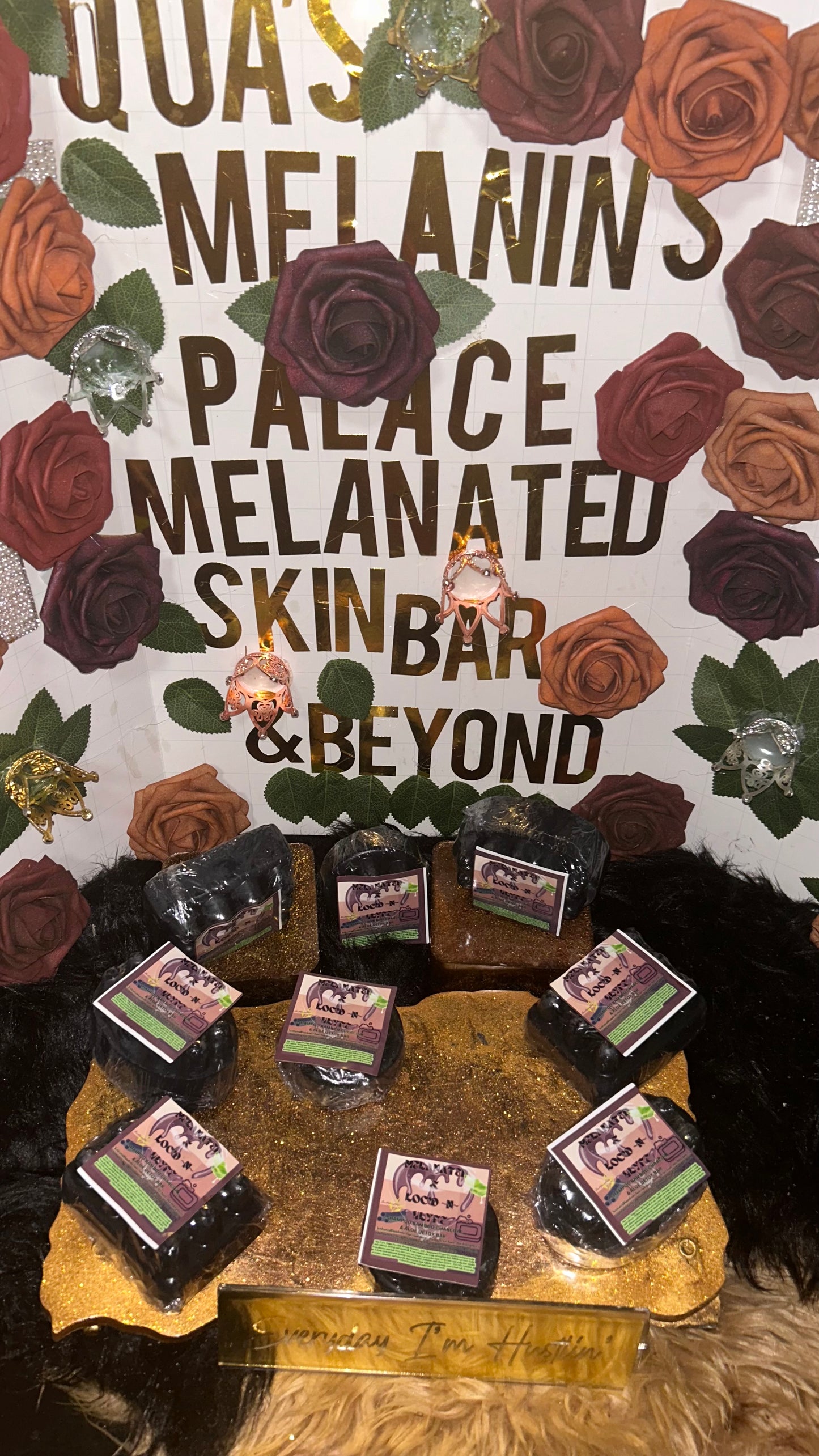 BAMBOO CHARCOAL & ALOE DETOX SHAMPOO BAR